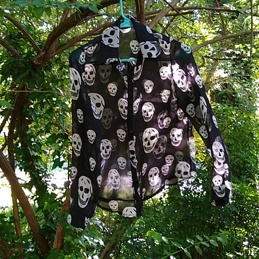 Romwe Sheer Skull Print Blouse
